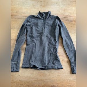 Lululemon quarter 1/4 zip up top size 8 EUC